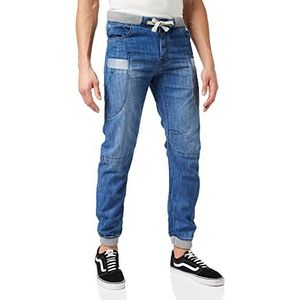 Enzo Jeans met taps toelopende pasvorm