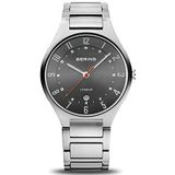 Bering Heren Analoog Quartz Horloge met Titanium Armband 11739-772