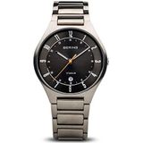 Bering Heren Analoog Quartz Horloge met Titanium Armband 11739-772, Zilver/Zwart