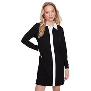 Trendyol Vrouwen Vrouw Regular Shift Turndown kraag gebreide jurk, Zwart, XL