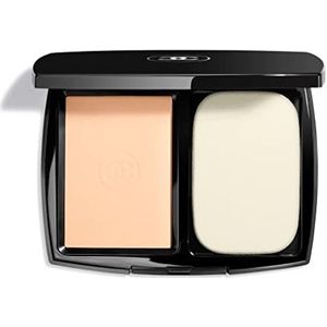CHANEL Ultra Le Teint Flawless Finish Compact Foundation - BR32, 13 g