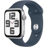 Apple Watch SE (2e generatie, 2023) (GPS 44 mm) Smartwatch - Kast van zilverkleurig aluminium - Stormblauw sportbandje S/M. Conditie en slaap bijhouden, ongelukdetectie, hartritme monitoren
