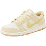 Nike - Dunk Low NN SE - Damessneakers - Team Gold Soft Yellow Pale Ivory - 36 EU