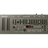 Roland Boutique SH-01A Synthesizer, ingebouwde sequencer met 64 patronen; kan patronen saven en nadien terug oproepen