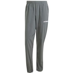 adidas - Multi Essentials - Joggers - Slim Fit - Zwart