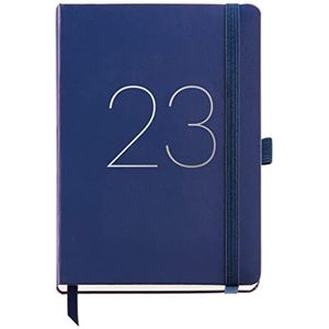 Miquelrius - Jaarplanner 2023 - weekoverzicht - plus grootte 155 x 213 mm (ca. A5) - harde schaal van kunstleer genaaid - elastiek - Spaans, Engels en Portugees - blauw