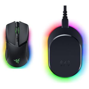 Razer Cobra Pro - bedrade gamingmuis met Razer Chroma RGB (77g, sensor 30K DPI, Derde generatie optische muisswitches, vlotte bewegingen, Muisvoetjes van PTFE) Zwart & MOUSE DOCK PRO + WIRELESS CHAR