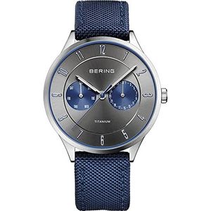 BERING Herren Analoog Quarz Titanium Collection Polshorloge met Nylon Armband en Saffier glas 11539-873