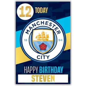 Manchester City Football Club verjaardagskaart. Wordt geleverd met stickers om je leeftijd en naam te personaliseren, blauw