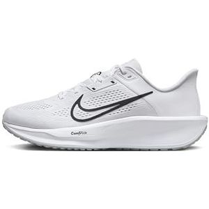 Nike - Quest 6 - Hardloopschoenen