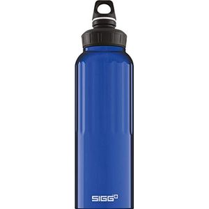 SIGG - Aluminium sportdrinkfles, WMB Traveller blauw, klimaatneutraal gecertificeerd, geschikt voor koolzuurhoudende dranken, lekvrij, vederlicht, BPA-vrij, blauw, 1,5 l