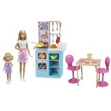 Barbie Bakkende Zusjes, speelset met Barbie pop en Chelsea pop, keukengerei, eettafel en meer dan 15 accessoires, cadeau voor kinderen van 3-7 jaar, HBX03