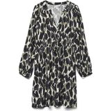Bedrukte, korte jurk VERO MODA. Viscose materiaal. Maten M. Andere kleur
