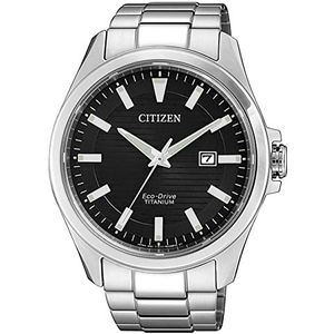 Citizen Heren analoog Eco-Drive horloge met Super Titanium armband BM7470-84E, zilver, armband