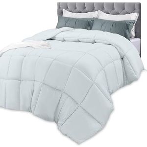 Utopia Bedding, 4,5 TOG het hele jaar door dekbed, microvezel zacht ademend dekbed, boxstitch quilt ideaal voor koud weer, machinewasbaar (lichtgrijs, Queen (Pack van 1))