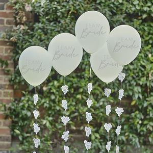Ginger Ray Team Bride' lichtgroene latexballonnen met papieren bloemenstaarten vrijgezellenfeestdecoraties, 5 stuks