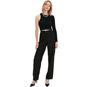 Trendyol Zwarte ruime broek lange shorts voor dames, Zwart, 64