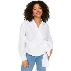 Trendyol Woman Regular Standaard halsketting geweven plus size shirt voor dames, Wit, 46