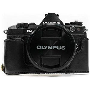 MegaGear Ever Ready lederen camera halve tas met draagriem en batterijtoegang voor Olympus OM-D E-M5 Mark II zwart