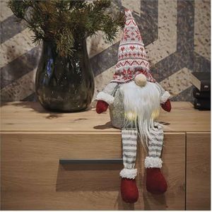 EMOS Led-kerstkabouter, 4 x led, kerstdecoratie, zittende dwerg met lange baard en puntmuts, verlichte kabouter met hangende poten, 18 x 27 cm, warm witte lichtkleur, werkt op batterijen