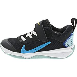 NIKE Omni Multi-Court Sneaker voor jongens, Zwart Blauw Lightning Ocean Bliss, 33.5 EU