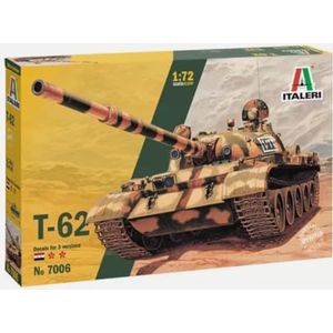 1:72 Italeri 7006 T-62 Main Battle Tank Plastic Modelbouwpakket