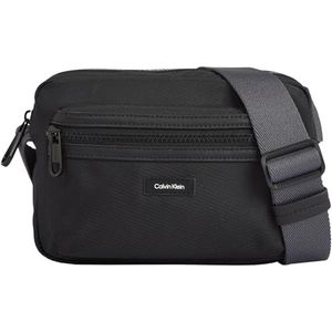 Calvin Klein Essentiële cameratas voor heren, Crossovers, Ck zwart, eenheidsmaat, zwart., Eén maat