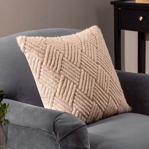 Paoletti Sonnet Cut Faux Fur Feather Rich gevuld kussen