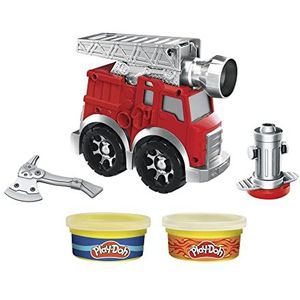 Play-Doh Wheels-brandweerwagenspeelset met 2 potjes niet-giftige boetseerklei voor kinderen vanaf 3 jaar