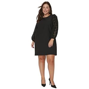 TRENDYOL Dames grote maten mini A-lijn relaxed fit geweven stof plus-size jurk, zwart, 42