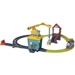 Fisher-Price Thomas & Friends Fix 'em Up Friends train and track set with motorized Thomas engine for preschool kids 3+