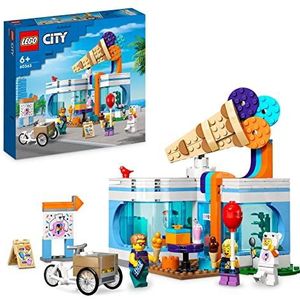 LEGO City IJswinkel, Speelgoedwinkel voor 6+ jaar Oude Kinderen, Inclusief 3 Minifiguren met Leuke Accessoires en een Bakfiets, Verjaardagscadeau voor Jongens en Meisjes 60363
