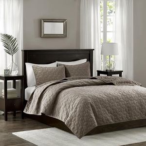 Madison Park Harper Velvet 3-delige Coverlet Set Taupe 104x94"" King/Cal King