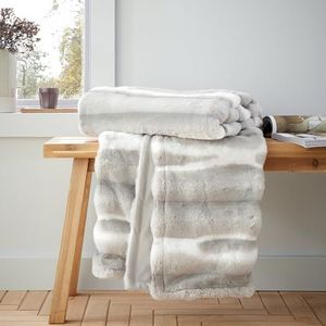 Catherine Lansfield Flint Cosy Faux Fur 130x170 cm Deken Sierdeken Zilvergrijs