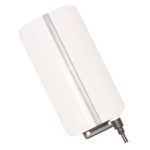 Versterkte buitenantenne voor DVB-T, met hoge versterking en weerbestendigheid, ideaal voor het ontvangen van tv-signalen.