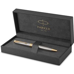 Parker Sonnet balpen | roestvrij staal met gouden trim | medium punt zwarte inkt | geschenkverpakking