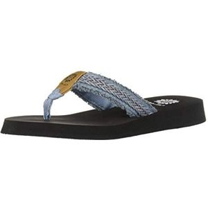 Yellow Box Women's Fianni Flip-Flop, Denim, 9 M US