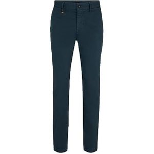 BOSS Heren Schino Taber-1 D Tapered-Fit Chino van overgekleurd katoen-satijn met elastaan, Open Green388, 29W / 34L