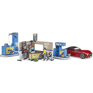 Tankstation en car wash van Bruder