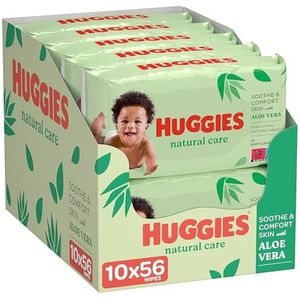 Huggies® Natural Care Babytücher, 10x56 Tücher, hergestellt aus Hautpflegefasern für eine gesunde Haut – Babytücher angereichert mit Aloe Vera