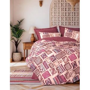 Nuit Des Rêves Claret Red Ranforce Double Quilt Cover Set (200x200 cm), 100% katoen, 2 kussenslopen (80x80 cm), pigmentprint, machinewasbaar, knoopsluiting