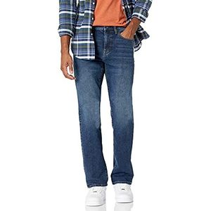 Amazon Essentials Men's Bootcut-jeans met slanke pasvorm, Medium wassing, 40W / 30L