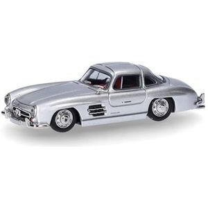 Herpa modelauto Mercedes-Benz 300 SL Gullwing, miniatuur op schaal 1:87, verzamelobject, Made in Germany, model van kunststof, kleur: zilver metallic