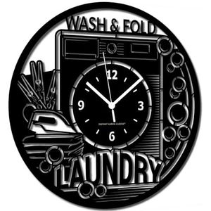 Instant Karma Clocks | Wandklok | Wasruimte | Wasruimte | Handdoeken | Uitrusting voor stomerij