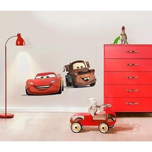 Komar - Disney - Deco-Sticker CARS FRIENDS - 50x70cm - Muurtattoo, Muurstickers, Muursticker, Muurschildering auto, raceauto, Lightning McQueen -14015h, Bruin/Rood