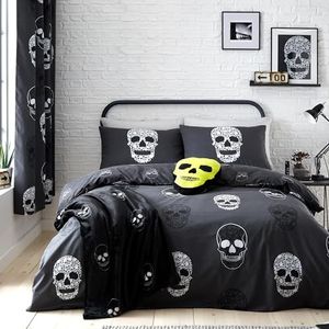 Catherine Lansfield Skulls omkeerbare tweepersoons dekbedovertrek set met kussenslopen grijs