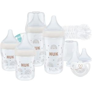 NUK Perfect Match Perfect Start Babyflessenset | 0-6+ maanden | Past zich aan het gehemelte van de baby aan | 4 x anti-koliek babyflessen, fopspeen, flessenborstel en meer | BPA-vrij | 9 stuks