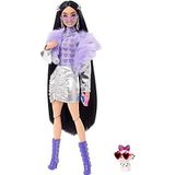 ​Barbie Extra Pop nr.15 in metallic jack en bijpassende rok, met puppy, extra lang haar en accessoires, meerdere beweegbare gewrichten, vanaf 3 jaar