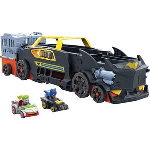 Hot Wheels speelgoedauto en -baan, RacerVerse Batmans ontsnappingsachtervolging verandert in een racebaan met 3 rijstroken met 1 metalen Batman en 1 Joker RacerVerse-auto, HXN21