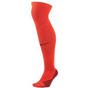 Nike Uniseks-Volwassene Sokken U Nk Matchfit Knee High - Team, Heldere Crimson/Bright Crimson / (Zwart), CV1956-635, L
